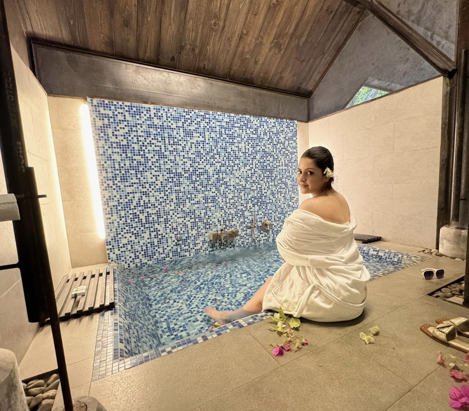 লাল দালানে প্রচুর গালিগালাজ শিখেছি: পরীমণি